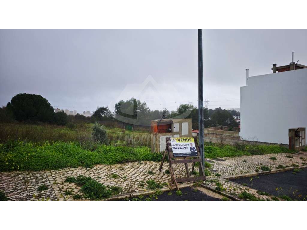 Terreno com projeto aprovado nos Terraços du Moulin, Vialonga - Grande imagem: 5/8