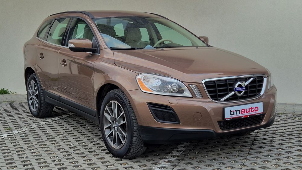 Volvo XC60 I D4 Summum 2013