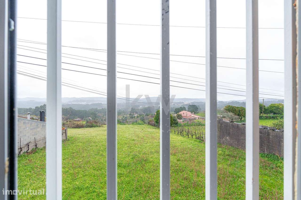 Moradia T3 com Garagem em Figueira do Lorvão, Penacova-10