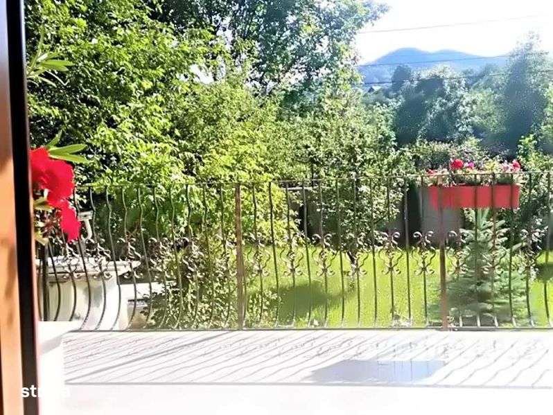 Vand Casa tip Vila Nistoresti, Breaza, pe DN1, Prahova - Imagine principală: 4/8