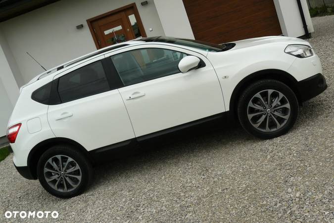 Nissan Qashqai 2.0 4x4 CVT tekna - 18