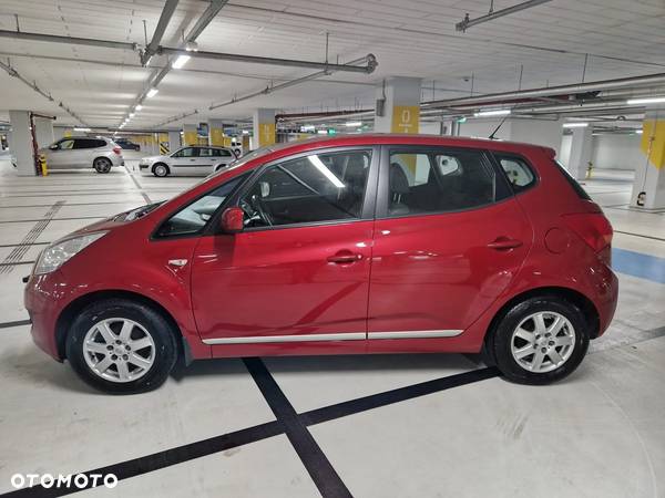 Kia Venga 1.4 M - 10