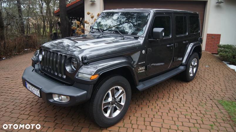 Jeep Wrangler Unlimited GME 2.0 Turbo Sahara - 2