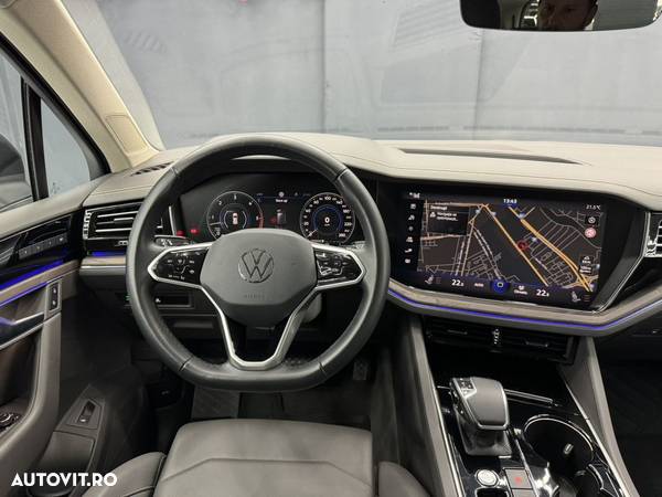 Volkswagen Touareg V6 TDI Elegance - 12