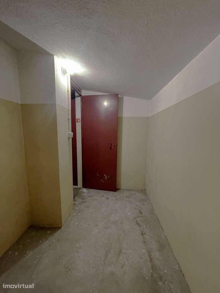 Arrendamento de garagem na Rua da Boavista, 710 - Grande imagem: 3/3