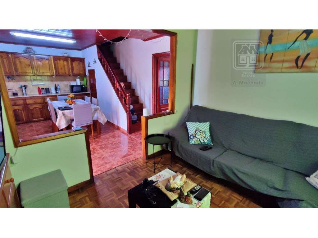 VENDA de CASA - MORADIA com Jardim, Entrada Lateral e Quintal - Fen...-22