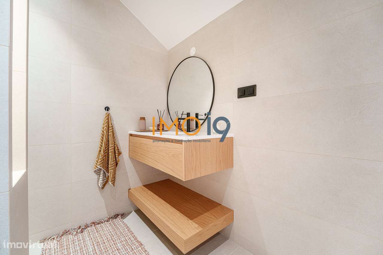 Moradia T4 com Vista Panorâmica em Fátima-21