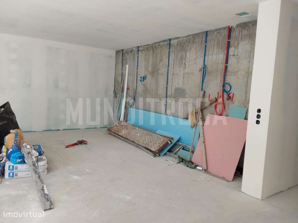 Moradia gaveto em Lanhoso - Grande imagem: 5/10