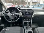 Volkswagen Touran 2.0 TDI Highline - 5