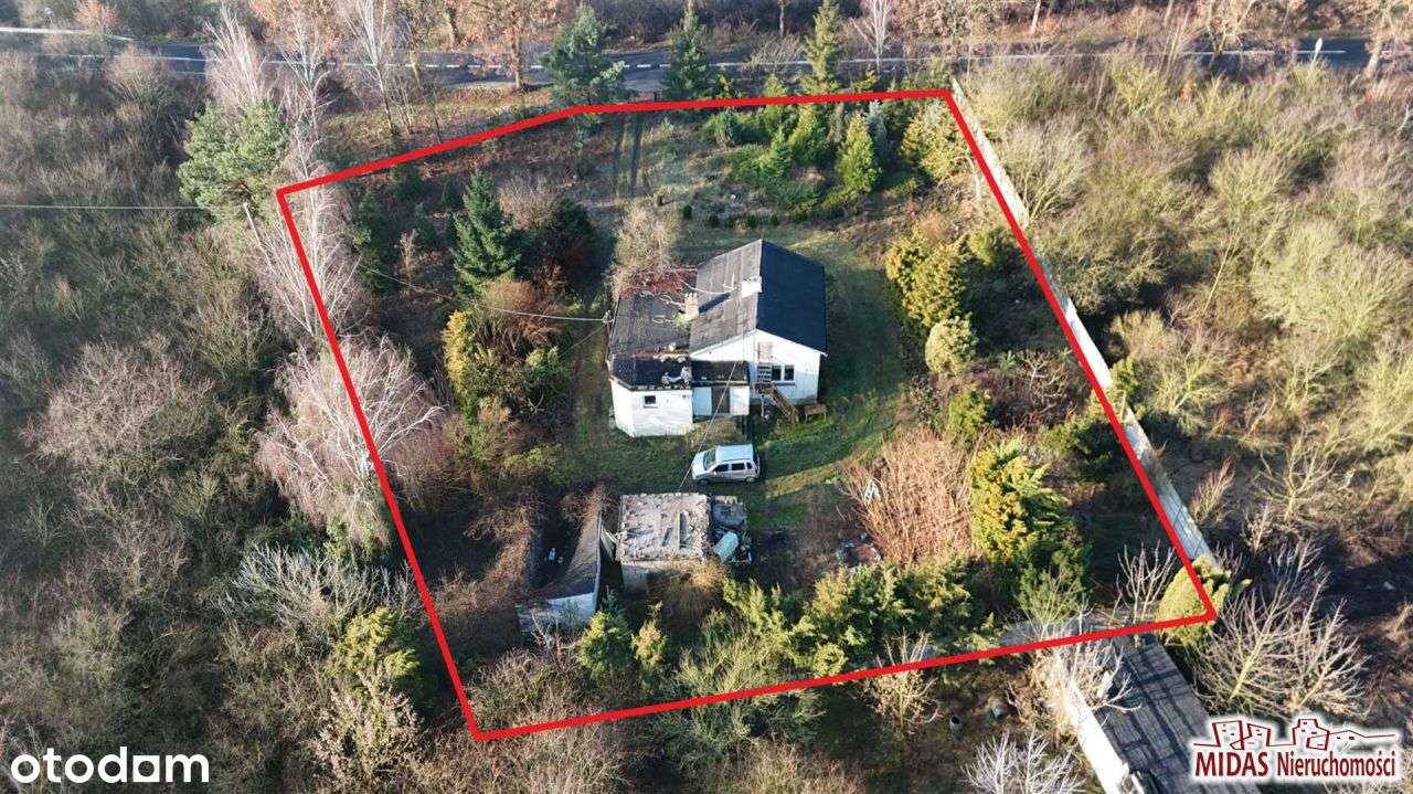 Dom do remontu na ładnej działce-3