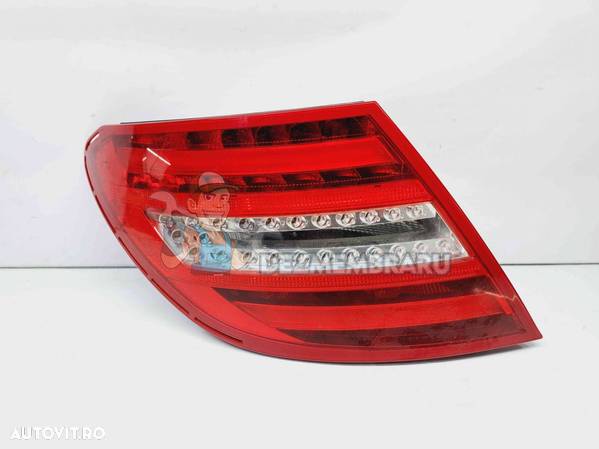 Stop aripa stanga Mercedes Clasa C (W204) [Fabr 2007-2014] 2048201864 - 1