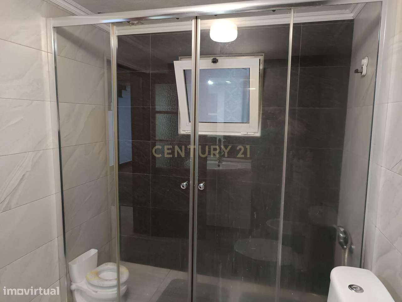 Moradia T3+ 2 em São Vicente Ferreira - Ponta Delgada (Açores)-6