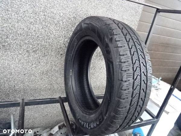 205/65/R16C 107/105T GOODYEAR ULTRA GRIP CARGO - 2