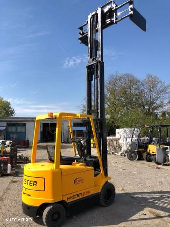 Hyster J2.50XM - 3