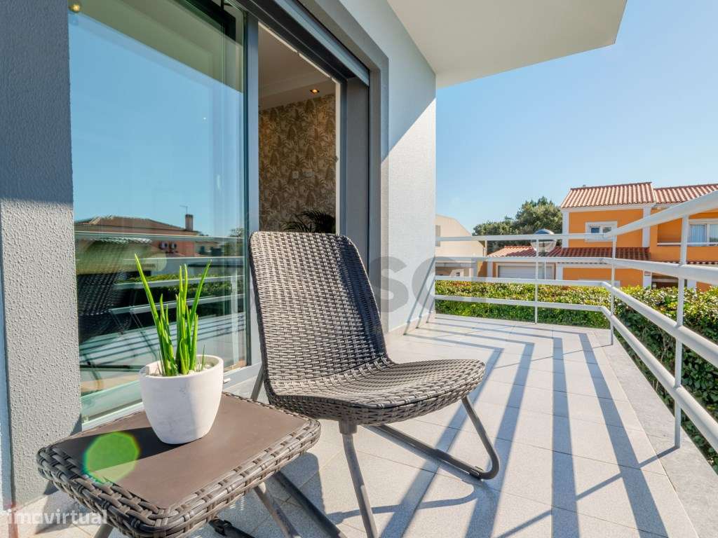 Moradia Independente T4 com piscina em Azeitão| Lote 857m2-52