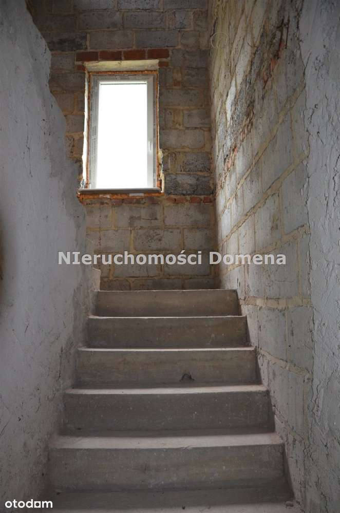 Dom jednorodzinny w stanie surowym-5