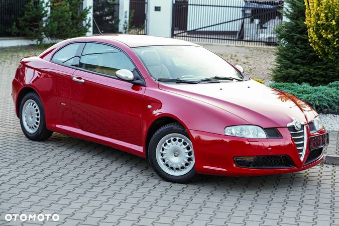 Alfa Romeo GT 2.0JTS Black Line - 13