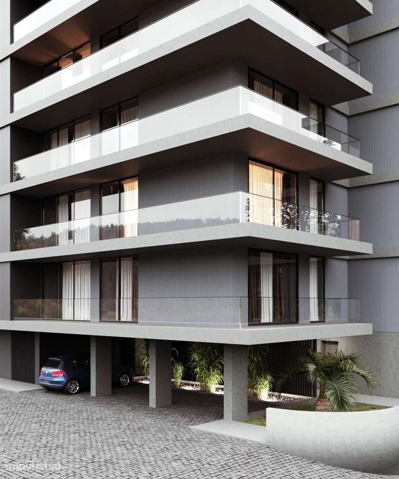 Terreno Urbano com Projeto  para Edifício Habitacional em Localização - Grande imagem: 2/4