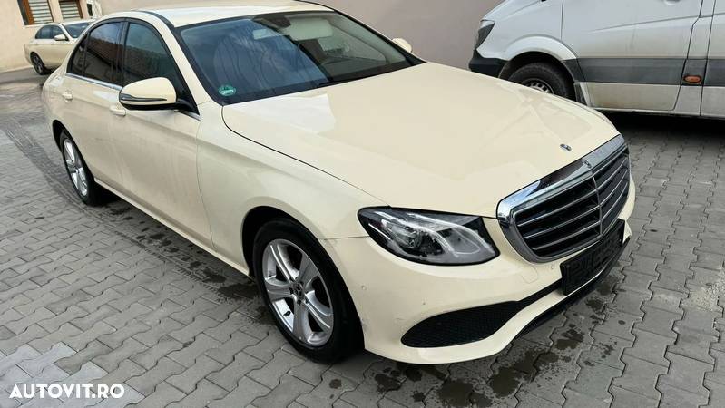 Mercedes-Benz E 220 d 9G-TRONIC Exclusive - 5