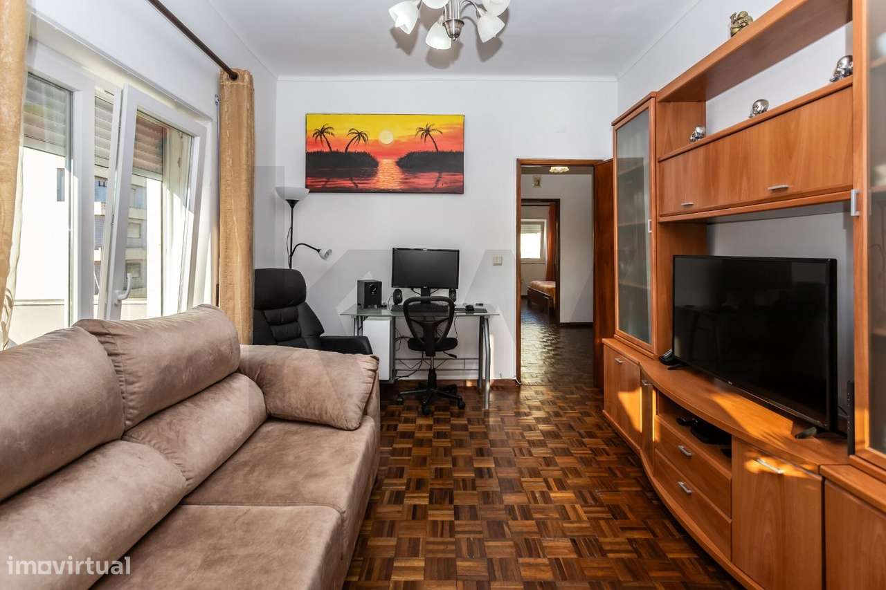 Apartamento T2 com Excelente Localização e Luminosidade, Baixa da Banh - Grande imagem: 4/32