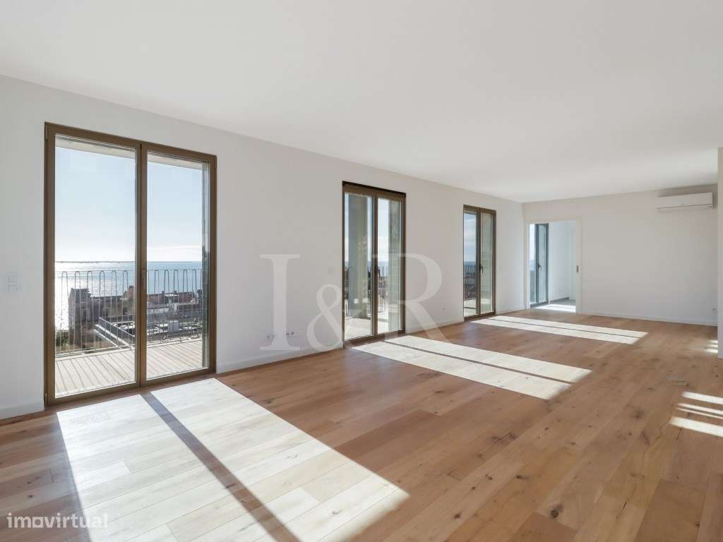 Penthouse T4+1 com terraço, piscina e vista rio no Dafundo, Oeiras-11