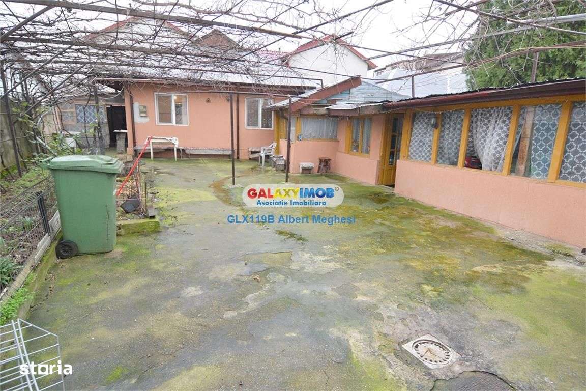 Vanzare casa 2 camere+anexe cu teren 270 mp Oras Pantelimon - Imagine principală: 1/17