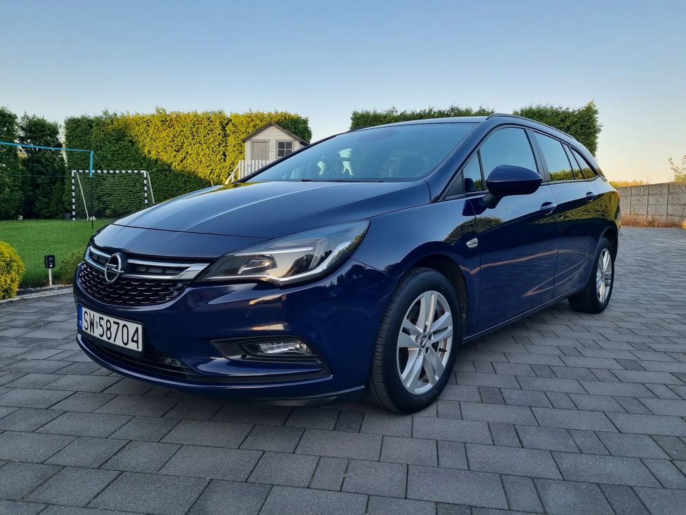 Opel Astra K (2015-2021) 1.6 CDTI Cosmo 2016