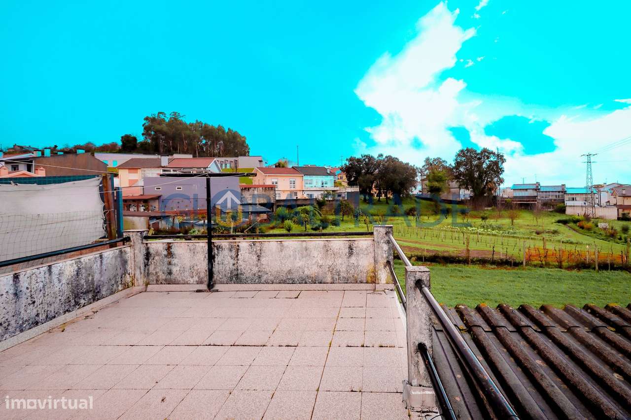 Andar Moradia T3 Renovado & Equipada – Baguim do Monte-49