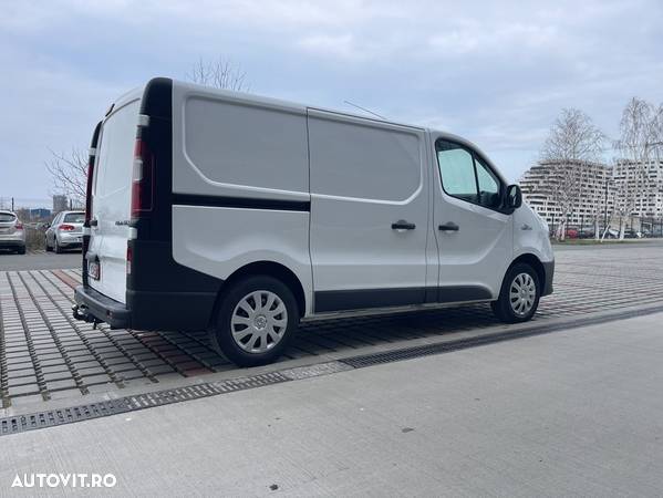 Renault Trafic - 19