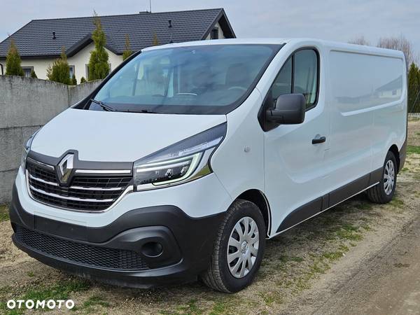 Renault Trafic - 1