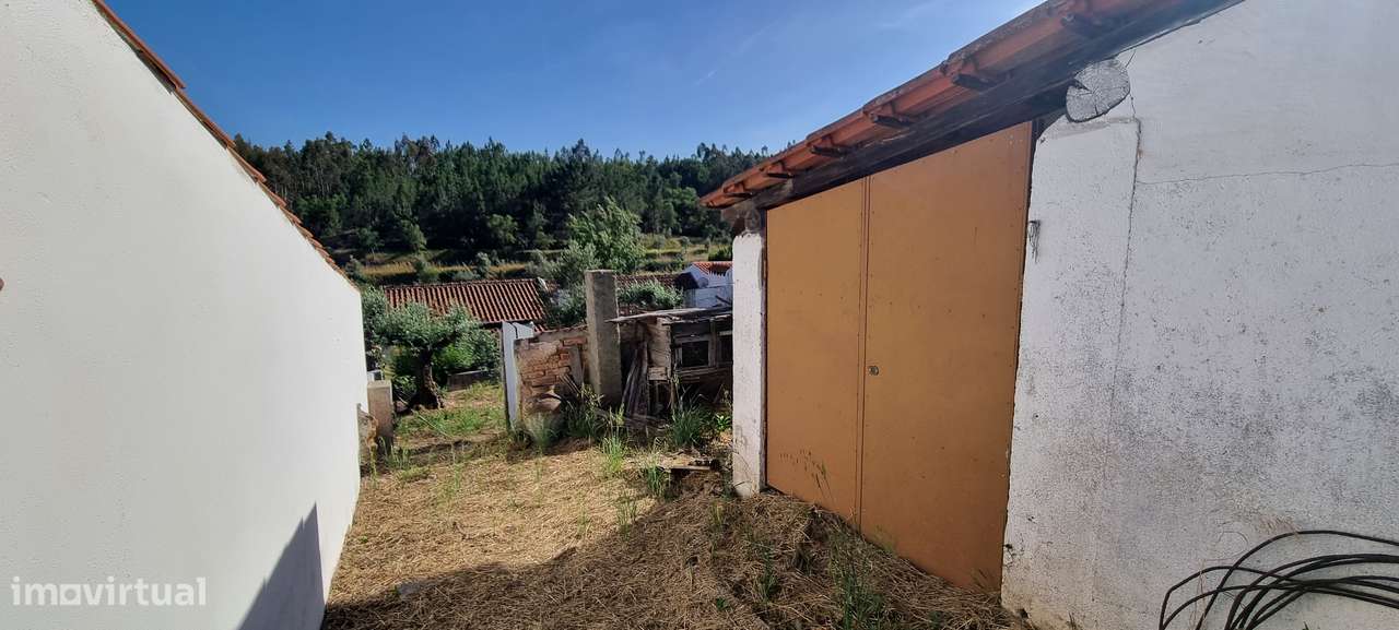 Moradia Localizada em Aldeia Típica no Alto Alentejo - Vale de Gaviões-16