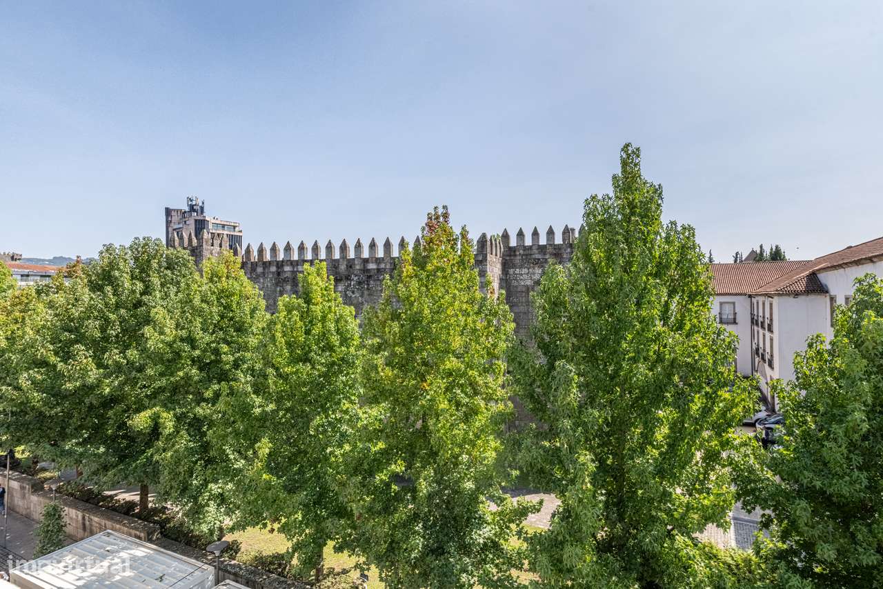 Penthouse T3 Triplex à venda em Braga-36