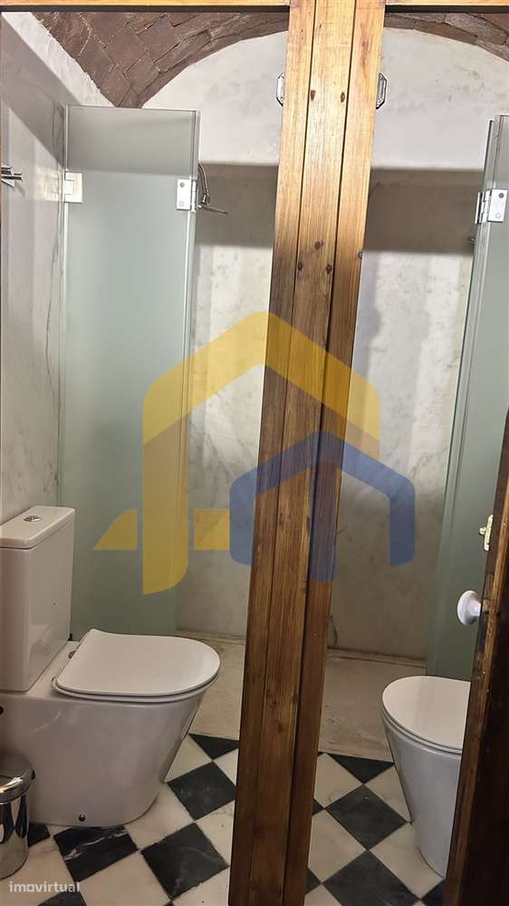 🏡 Moradia Térrea em Banda T2 no Centro de Estremoz-19