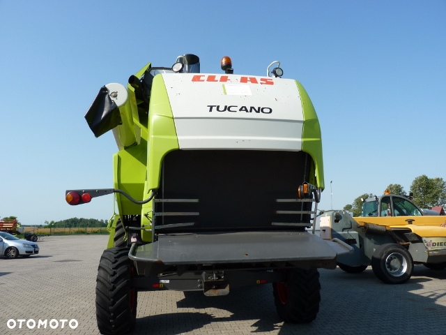 Claas TUCANO 440 - 17