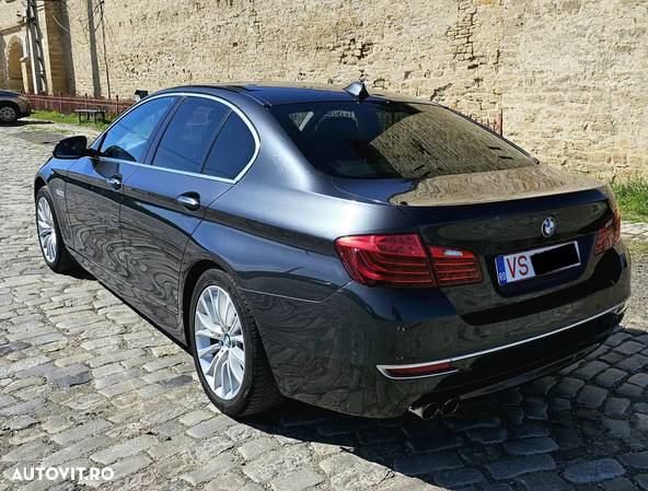 BMW Seria 5 520d Aut. Luxury Line - 5