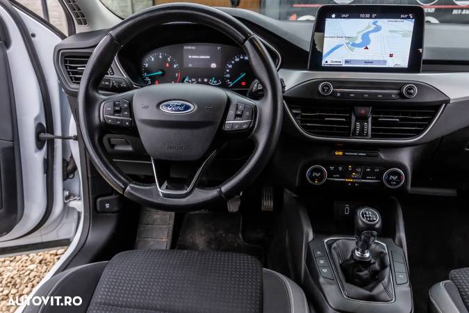 Ford Focus 1.0 EcoBoost Trend - 15