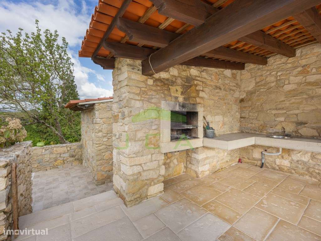 Moradia com terreno e piscina a 3km da Batalha-15