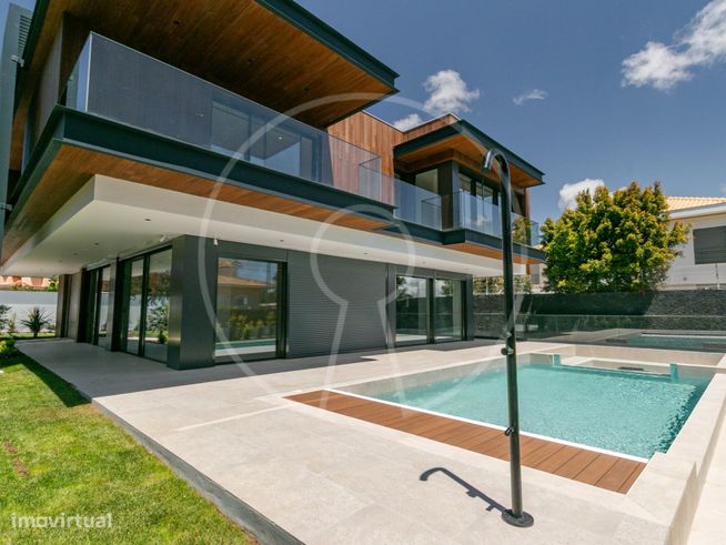 Luxuosa moradia T6 contemporânea em Birre-1