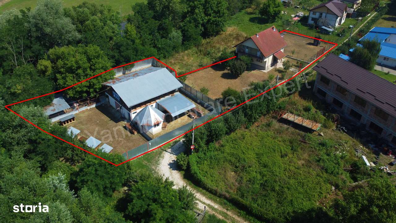 Casă de vânzare în Curtea de Argeș. - Imagine principală: 4/20