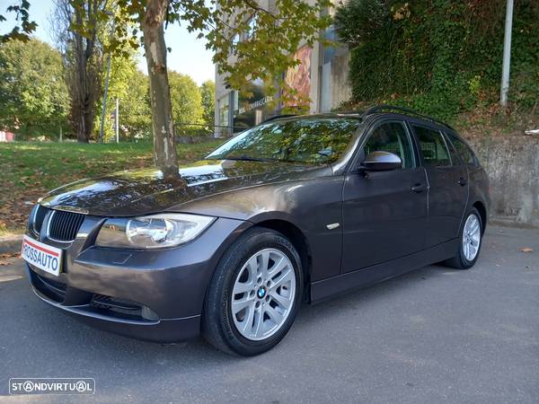 BMW 320 d Touring Dynamic - 15