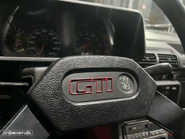 Peugeot 205 1.6 GTi - 16