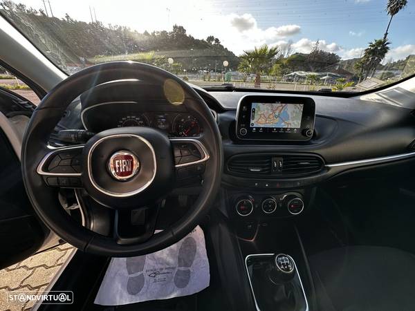 Fiat Tipo Station Wagon 1.3 M-Jet Lounge - 15