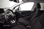 Peugeot 208 1.2 PureTech Signature - 19