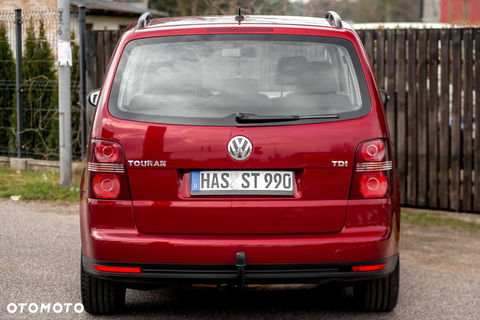 Volkswagen Touran 1.9 TDI Highline - 15