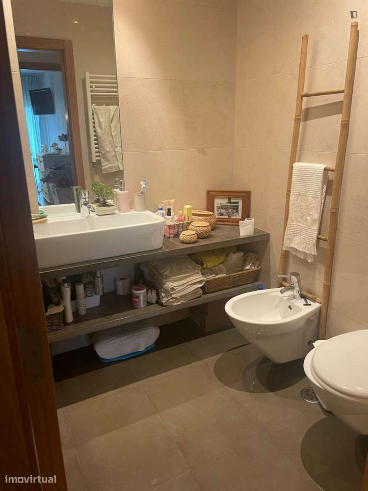 Quarto - localizado em Lisbon - Grande imagem: 5/5