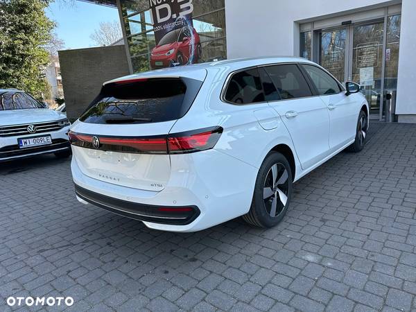 Volkswagen Passat 1.5 TSI ACT mHEV Business DSG - 7