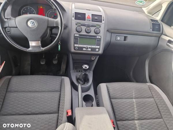 Volkswagen Touran 1.4 TSI Comfortline - 10