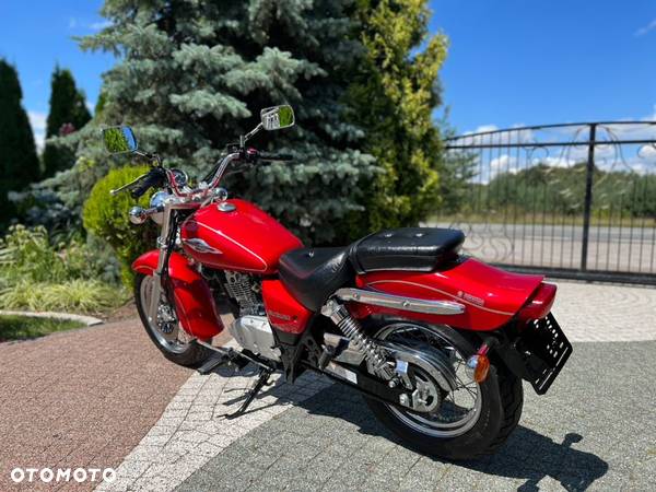 Suzuki Marauder - 7