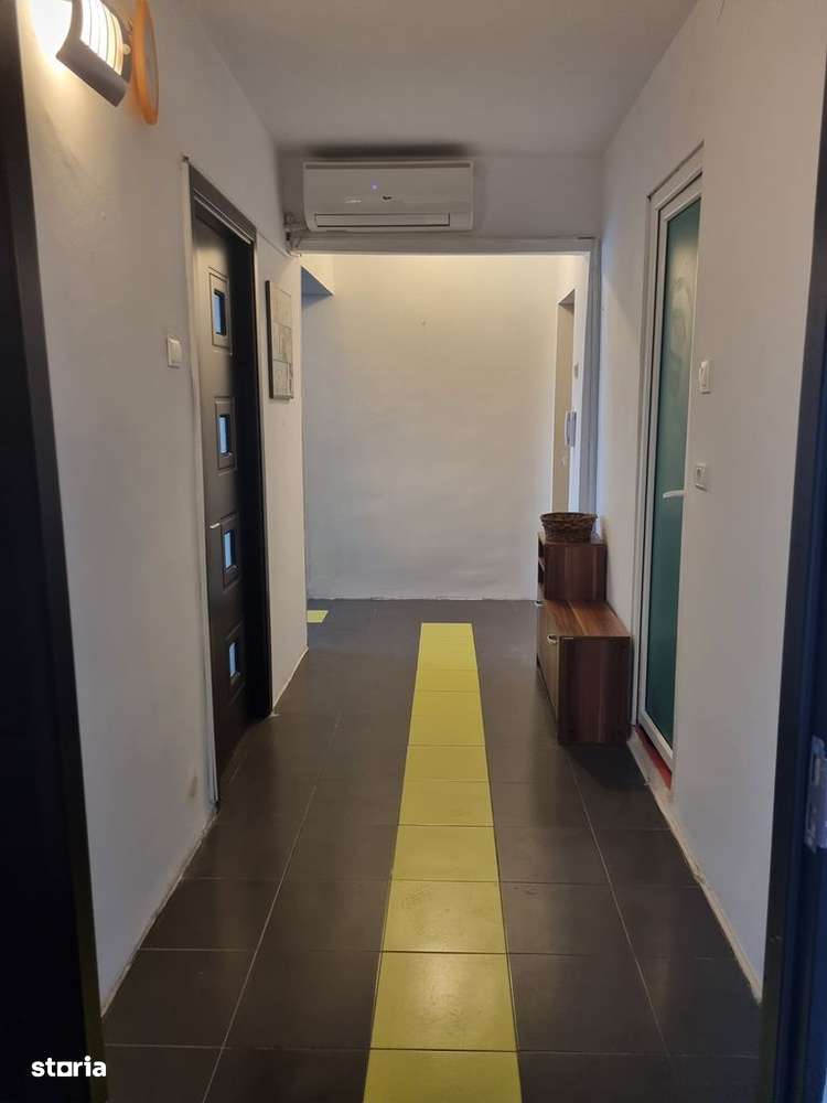 Vanzare apartament 2 camere - Imagine principală: 5/12