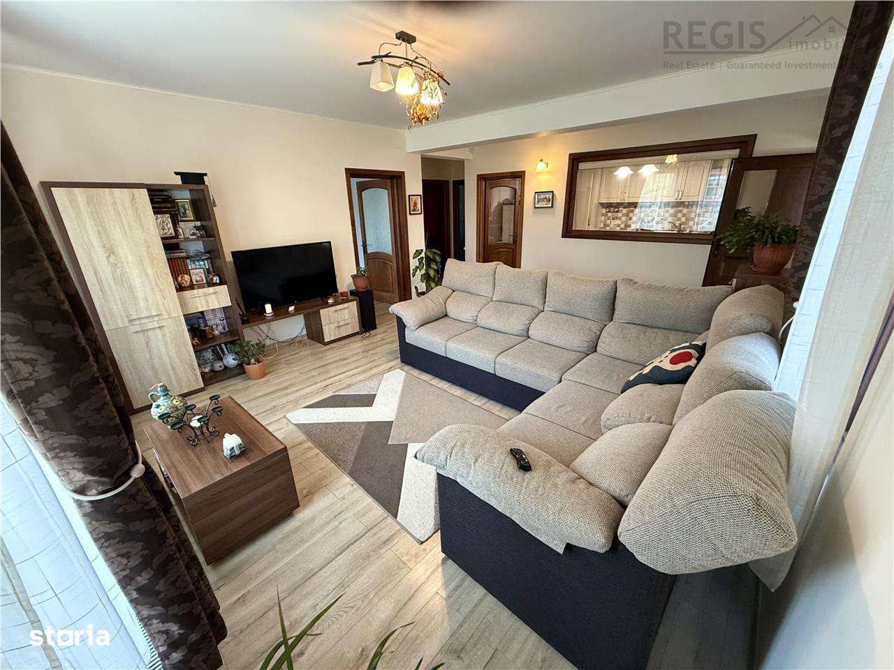 Vila tip Duplex, Curte proprie, Sanpetru Brasov - Imagine principală: 4/17